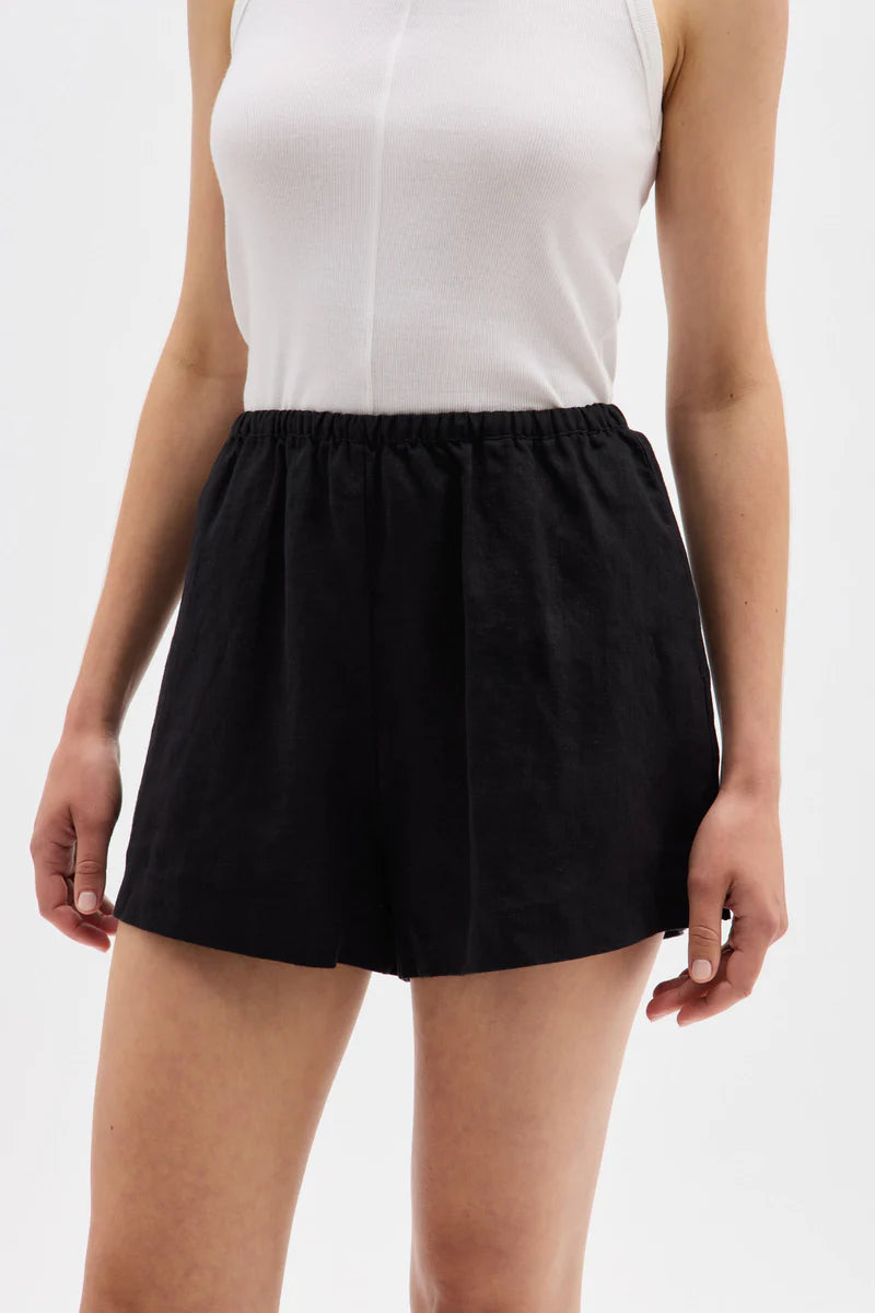 Stella Short Black